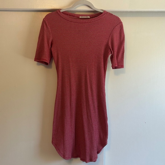 Red and white striped T-Shirt mini dress - Picture 1 of 3